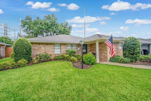  1330 Foxwood Rd, Houston, TX 77008
