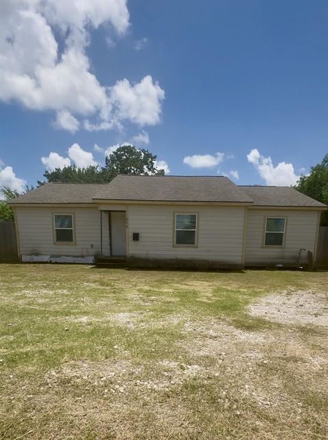 210 Vista, Pasadena, TX, 77504