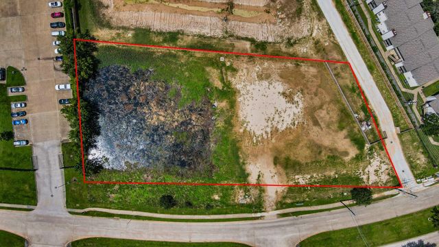 15200 Point Northwest, Houston, TX, 77095