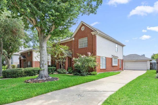 211 Aberdeen, Stafford, TX, 77477