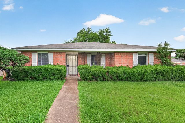 3102 Knotty Oaks, Houston, TX, 77045