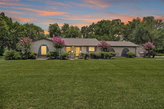11120 D, La Porte, TX, 77571
