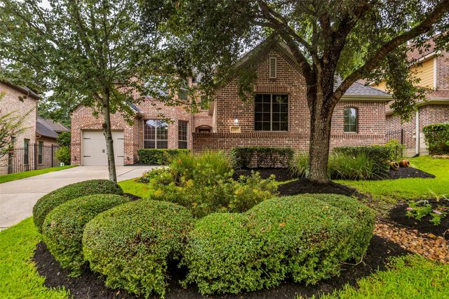 107 Almondell, The Woodlands, TX, 77354