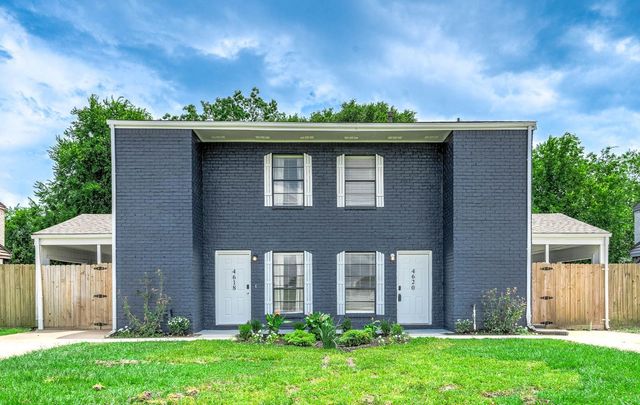  4618 & 4620 W Orange St, Pearland, TX 77581