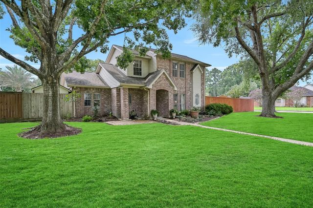 1018 Londonderry, Friendswood, TX, 77546