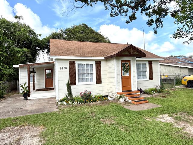 1410 Gulf, Freeport, TX, 77541