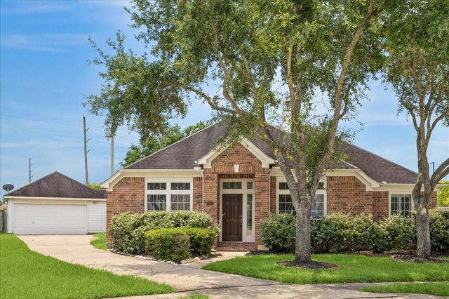 2102 Grand Brook, Richmond, TX 77469