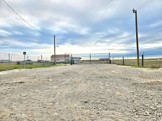 1046 Beal, Eagle Lake, TX, 77434