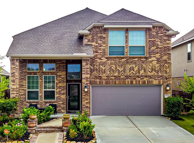 19619 Lake Bosque