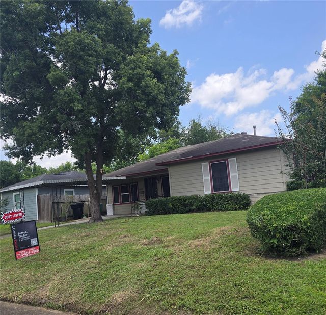 5659 Westover, Houston, TX, 77033