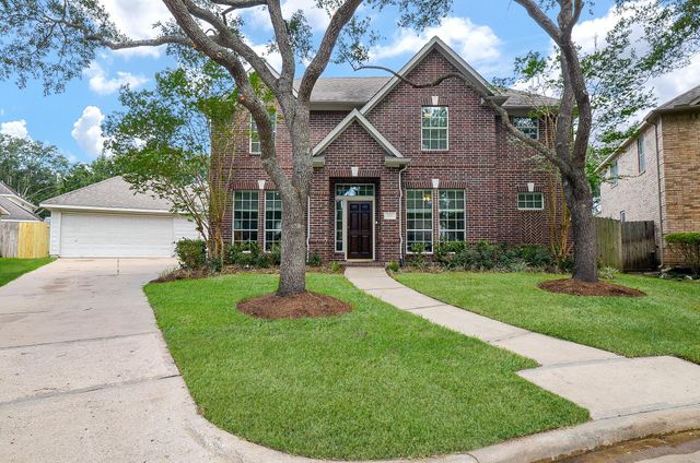  206 Wild Oak Run, Houston, TX 77094