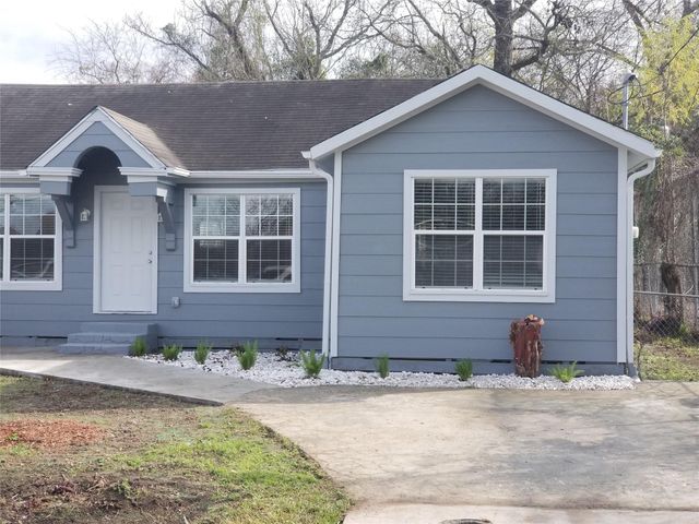 951 Reverend BJ Lewis, Houston, TX, 77024