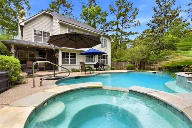 38 Dovewing, The Woodlands, TX, 77382