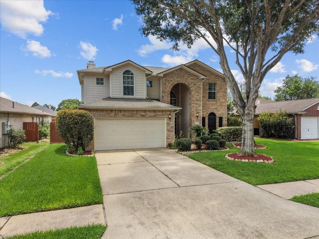 10004 Dawn Brook Dr