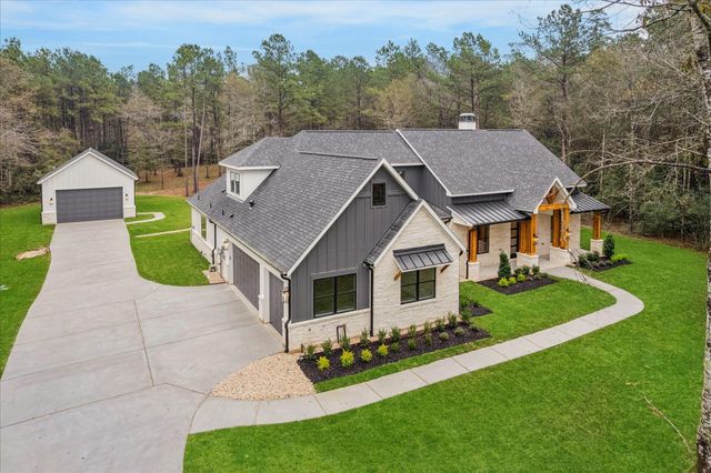  688 Lonestar Rd, Huntsville, TX 77340