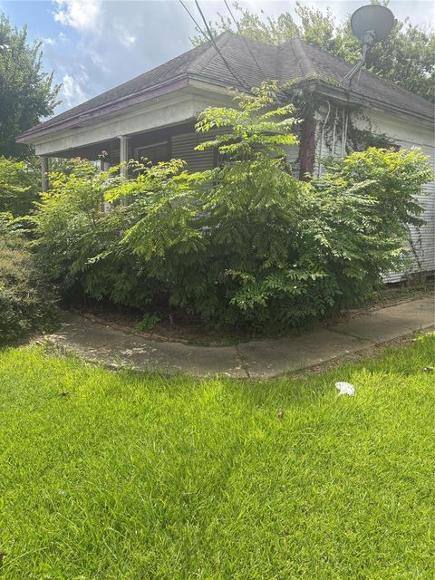 1439 Interstate 10, Beaumont, TX, 77701