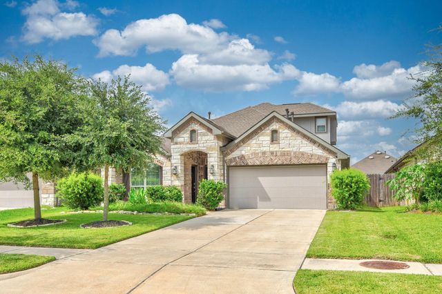  7511 Monarch Forest Ln, Richmond, TX 77469