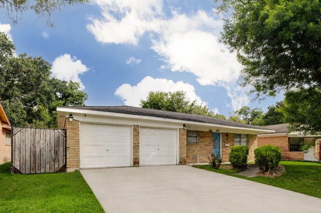 6751 Richwood, Houston, TX 77087