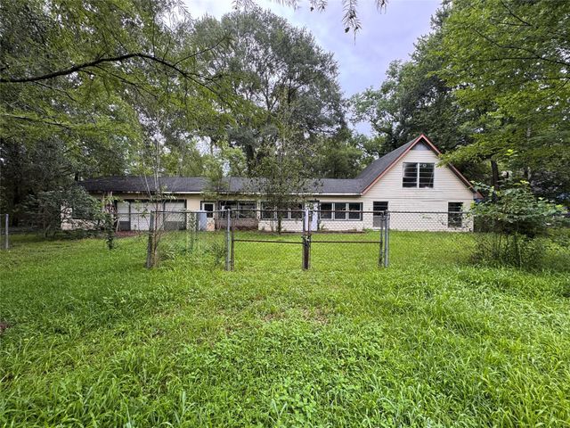 123 Shady, Houston, TX, 77336