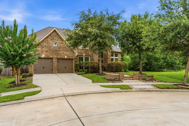  12115 Valley Moon Ln, Cypress, TX 77433