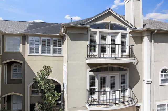 3307B Lamar, Houston, TX, 77019
