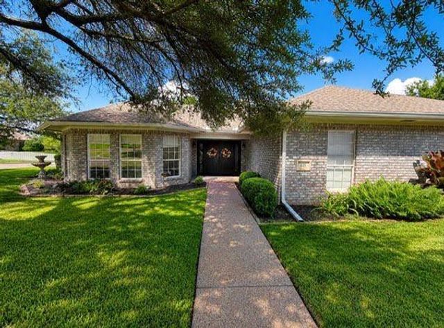 415 Oak, Clifton, TX, 76634