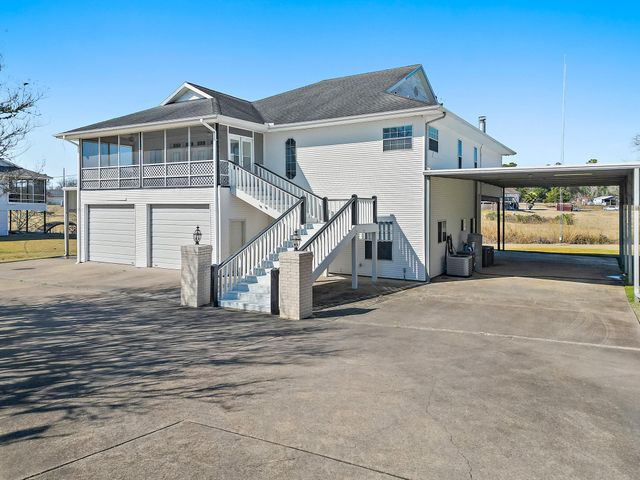 1306 Spring Branch, Cove, TX, 77523