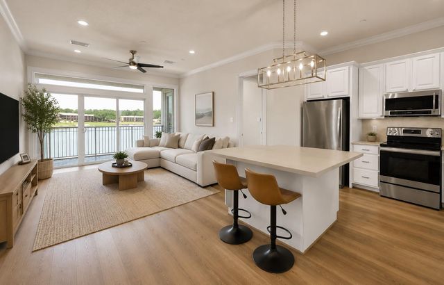 168 Lake Point, Conroe, TX, 77356