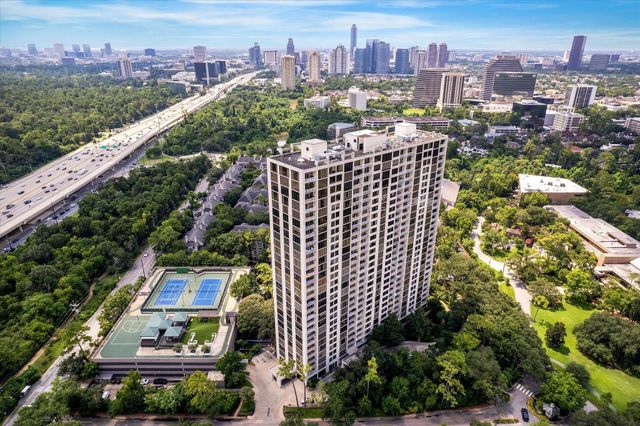 121 Post Oak, Houston, TX, 77024