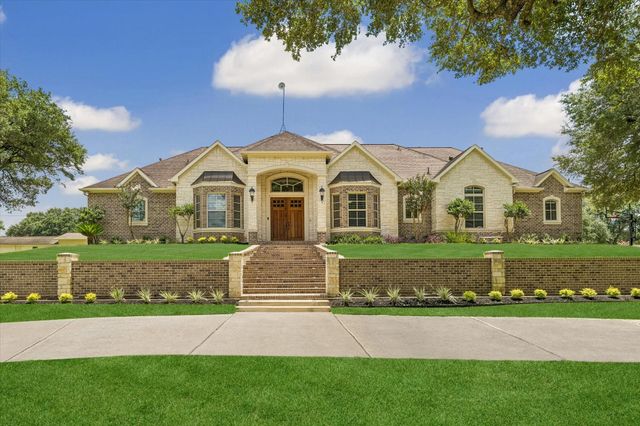 515 Otto, East Bernard, TX, 77435
