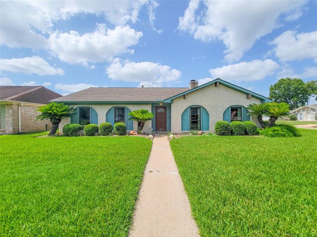 9202 Benning, Houston, TX, 77031
