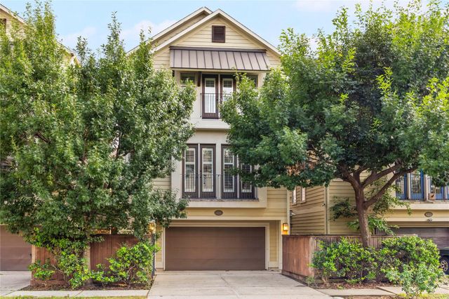  1115 W 15th St, Houston, TX 77008