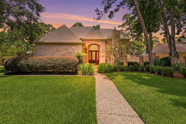  9414 Windrush Dr, Spring, TX 77379