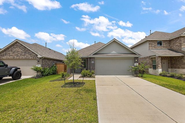  5024 Pismo Ray Dr, Katy, TX 77493