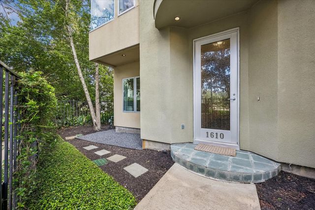 1610 Calumet, Houston, TX, 77004