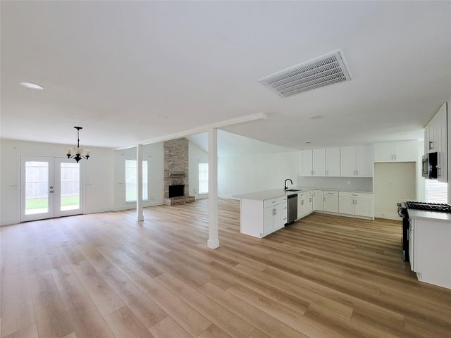 8103 Wind Forest, Houston, TX, 77040