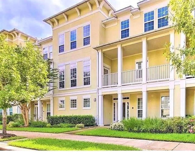  91 Low Country Ln, The Woodlands, TX 77380