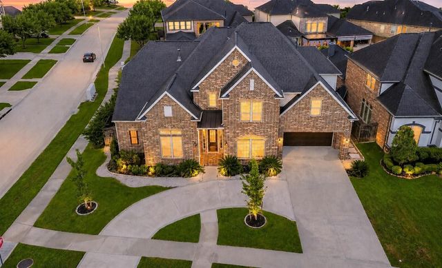  5303 Briarcliff Ln, Fulshear, TX 77441