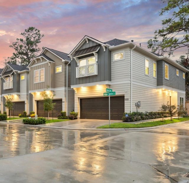5214 Amber Sunrise Drive, Houston, TX, 77018