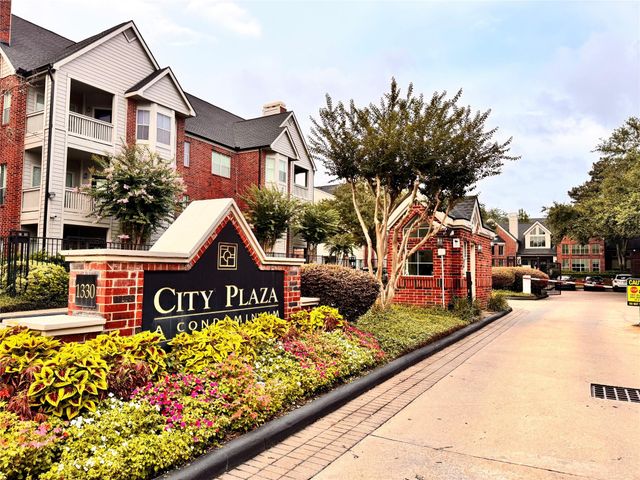 1330 Old Spanish, Houston, TX, 77054