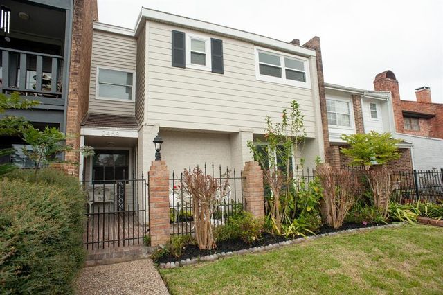 2458 Country Club, Pearland, TX, 77581