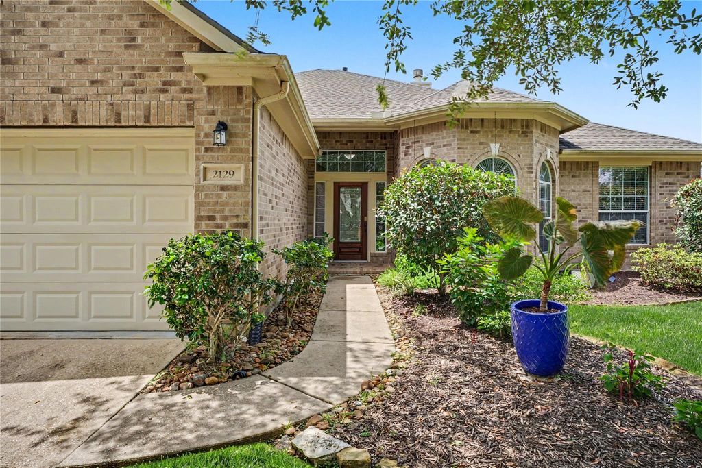 2129 Brittany Colony Dr, League City, TX 77573 cover photo. Doors Open Tour advertisement.