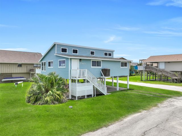  21423 Gulf Dr, Galveston, TX 77554