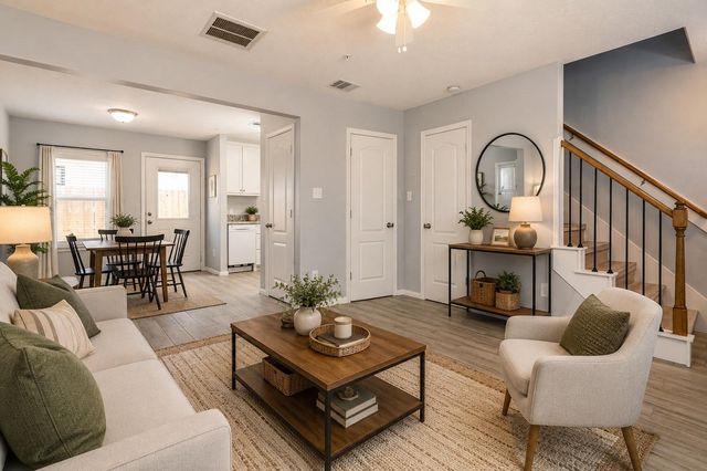 207 Poplar, Tomball, TX, 77375
