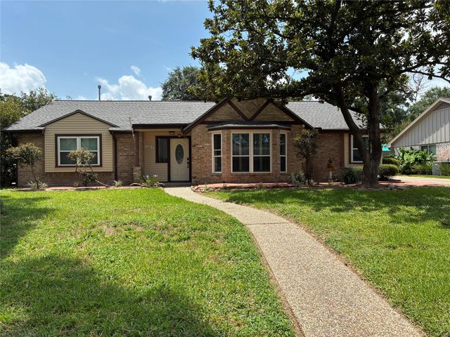 10619 Archmont, Houston, TX, 77070
