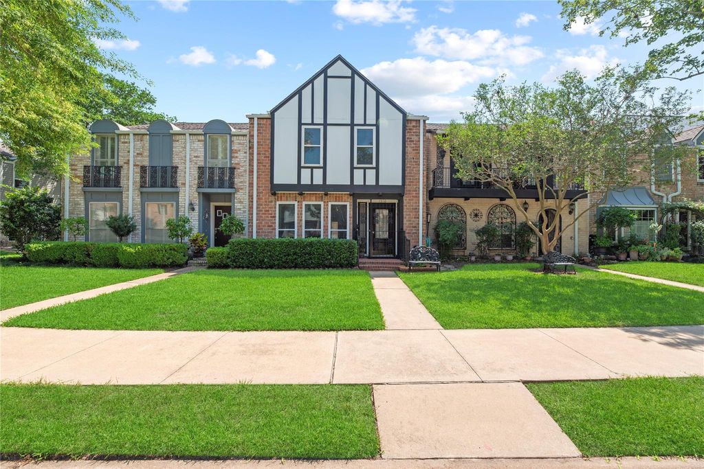 1310 Country Place Dr, Houston, TX 77079 cover photo. Doors Open Tour advertisement.