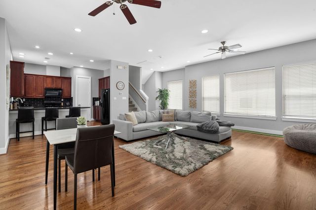 926 Lester, Houston, TX, 77007