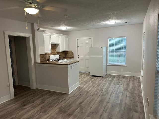 1456 Godwin, Houston, TX, 77023