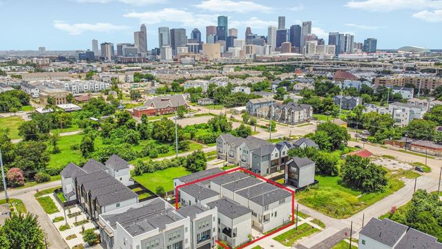 2620 Dennis St, Houston, TX, 77004
