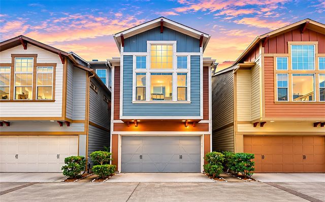 762 Nicholson, Houston, TX, 77007